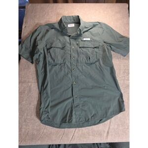 Gander Mountain Guide Series Mens Medium Green Short Sleeve Fishing Shirt Vent